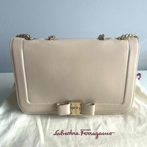 Salvatore Ferragamo 
Vara bow crossbody bag